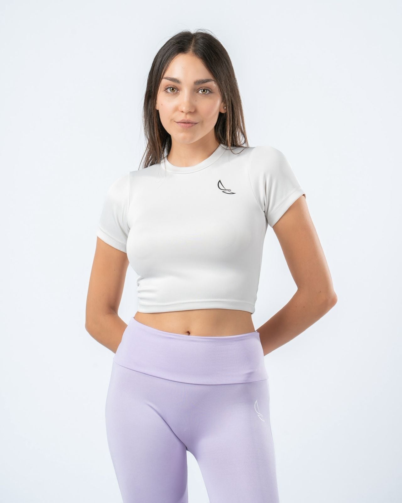 Sync Crop - White