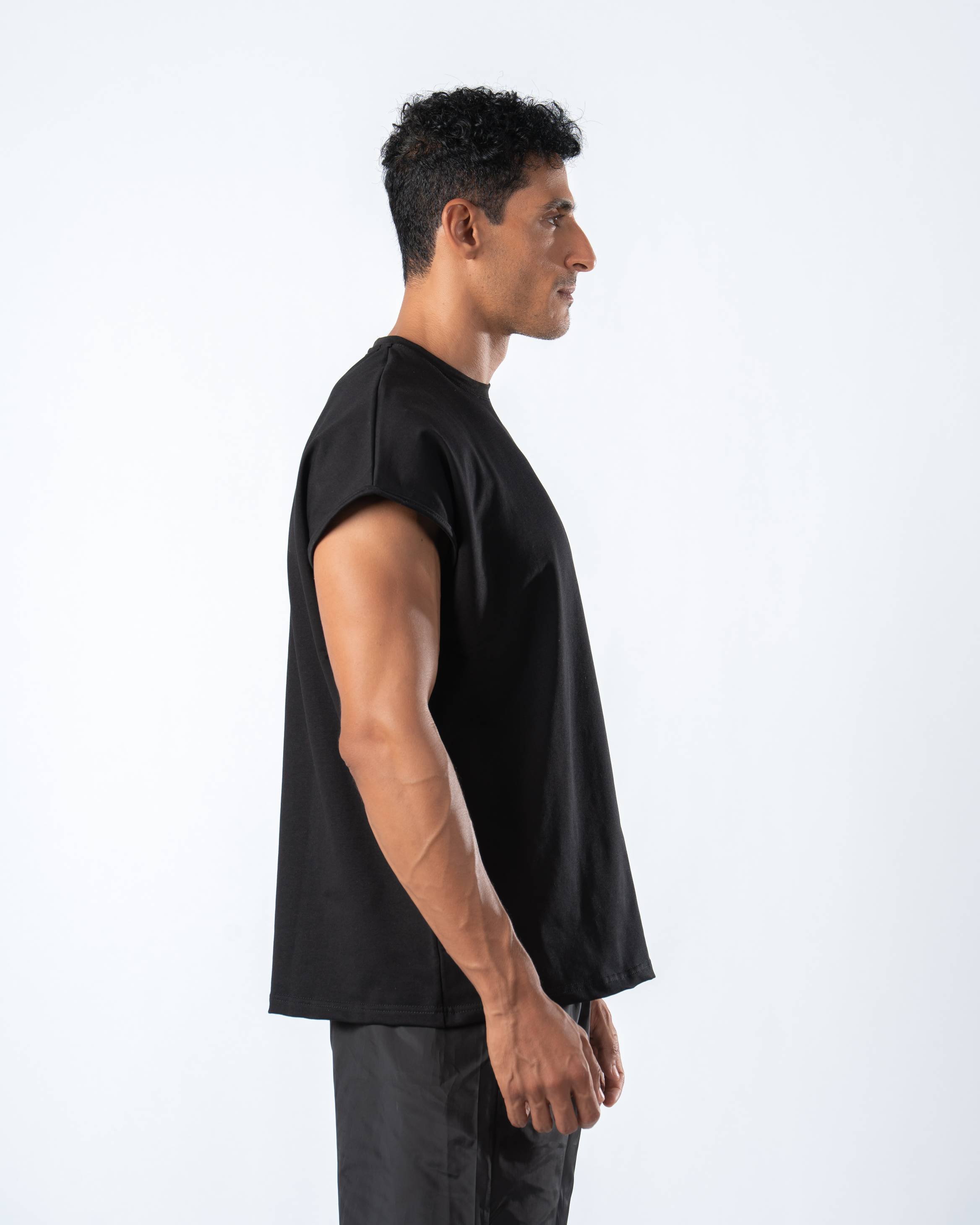 Aero Muscle Tank - Black